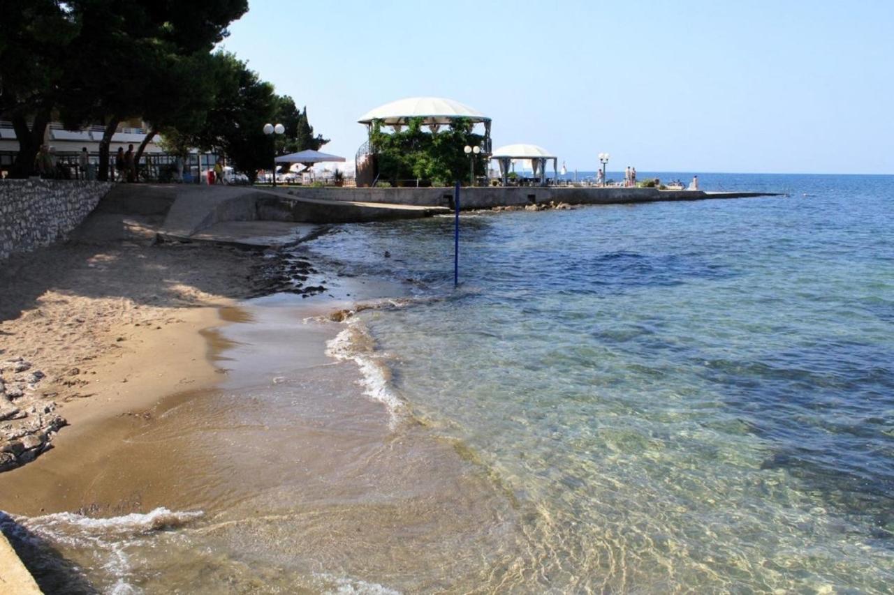 Apartment Eli - 50m From The Sea *